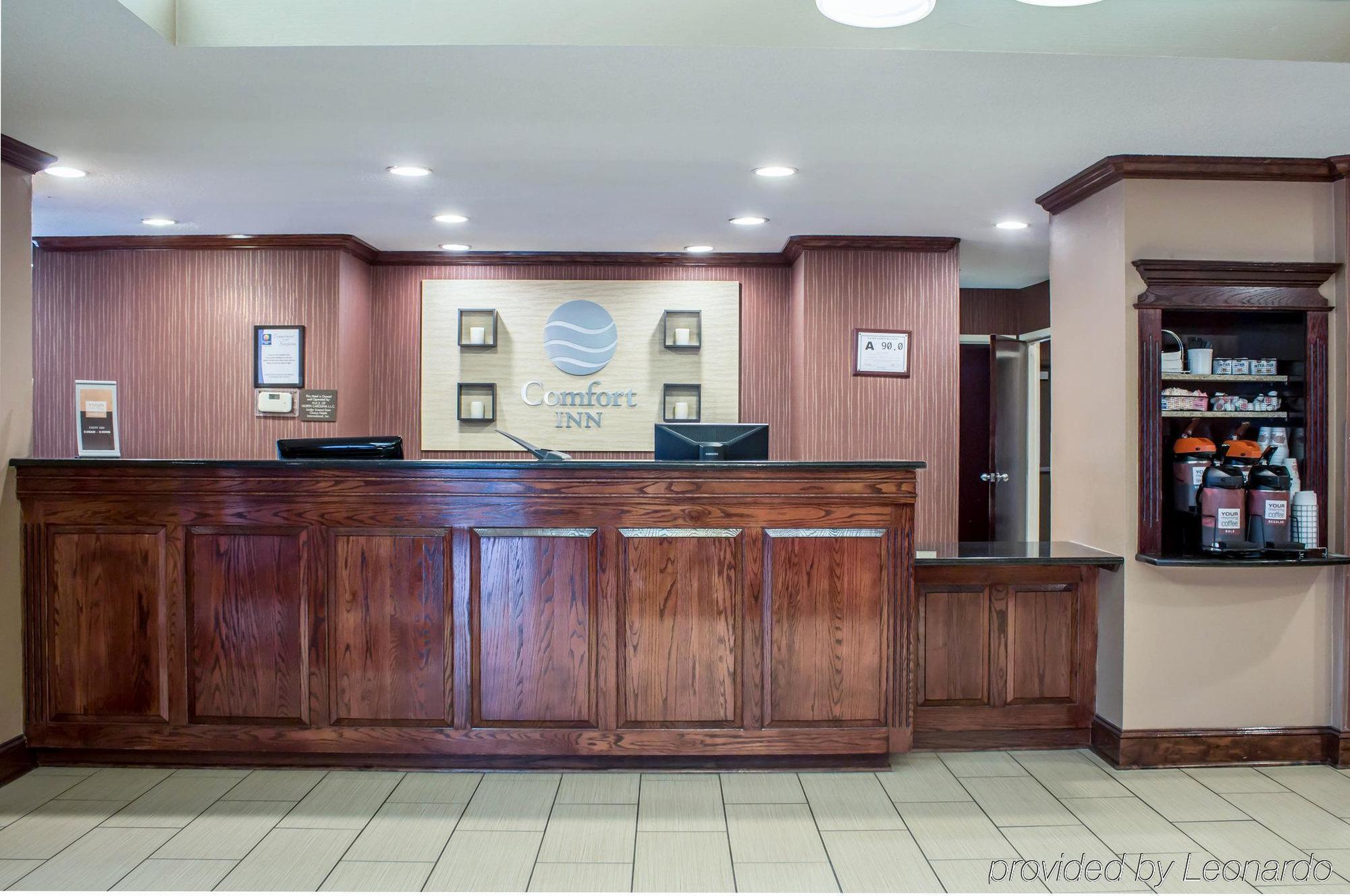 Comfort Inn Fayetteville I-95 エクステリア 写真